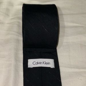 Calvin Klein black on black stripe tie